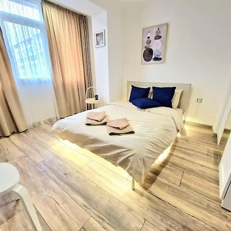 Apartamento Flat 85 - 85 Inches Tv