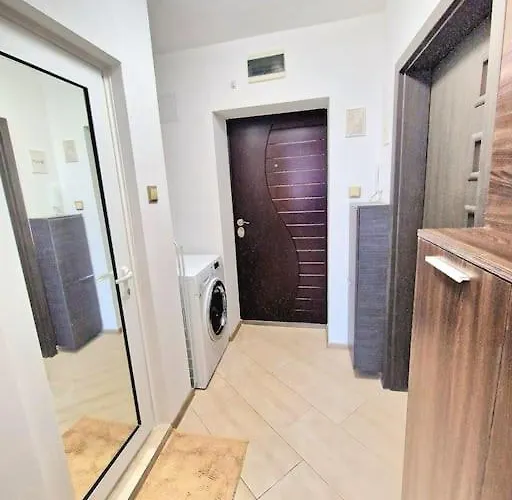 Flat 85 - 85 Inches Tv Appartement Varna